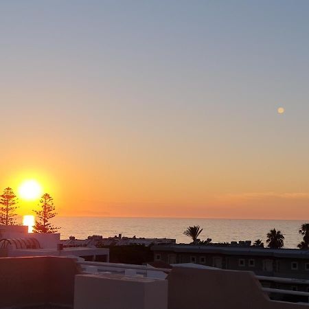 Dioni Hotel Adelianos Kampos Buitenkant foto