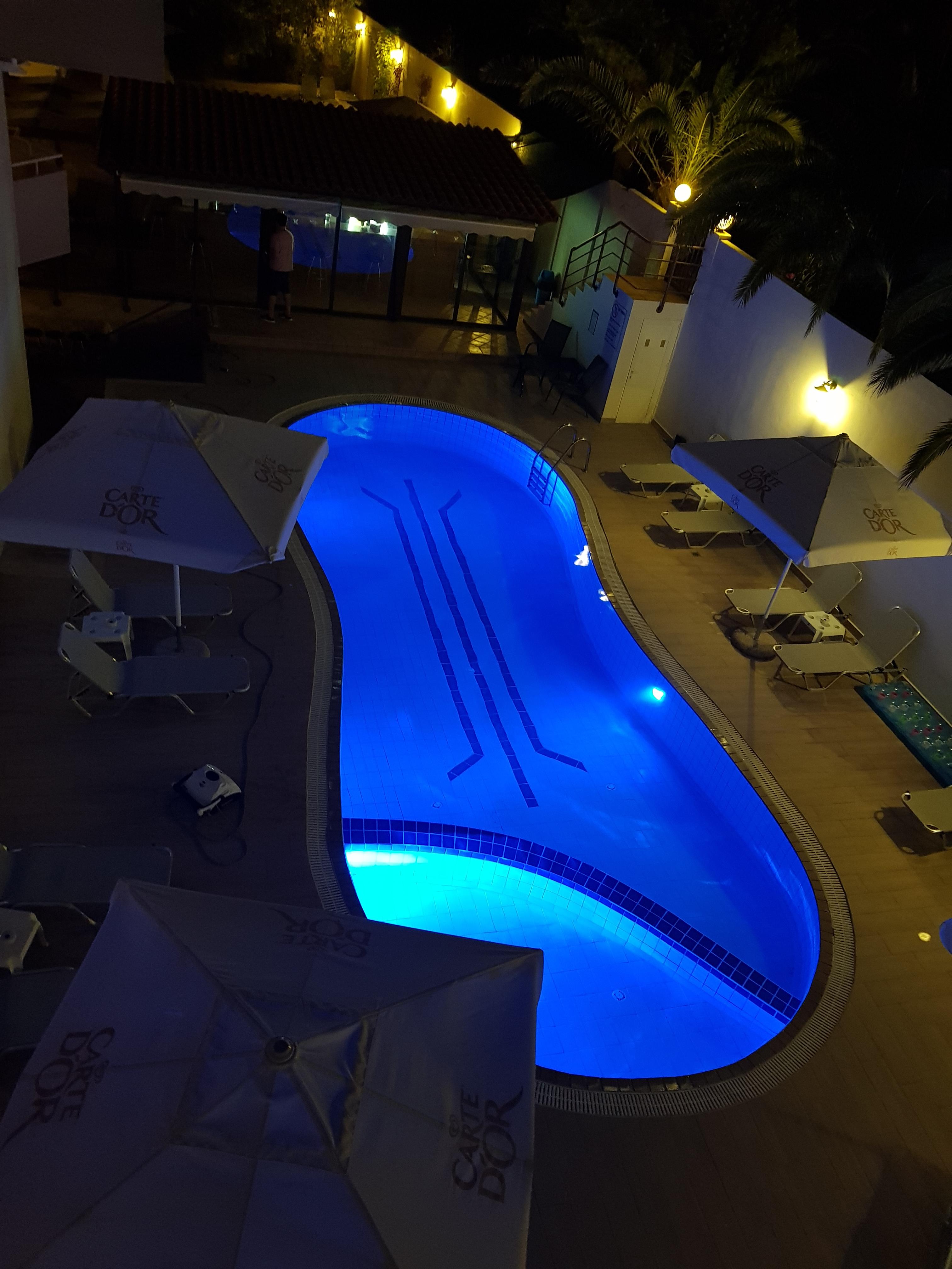 Dioni Hotel Adelianos Kampos Buitenkant foto