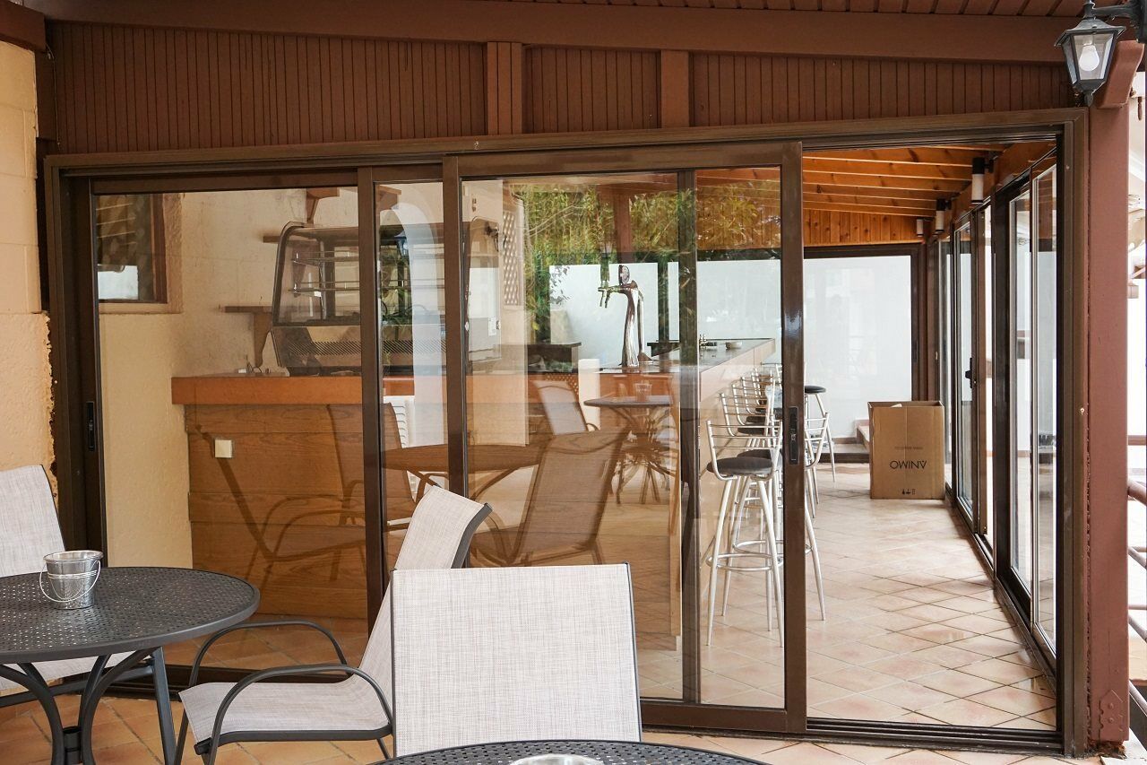 Dioni Hotel Adelianos Kampos Buitenkant foto